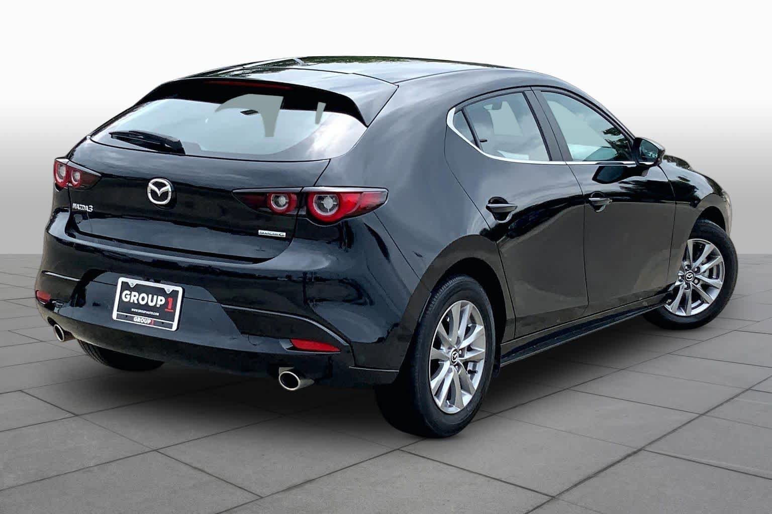 Used 2025 MAZDA MAZDA3 s FWD image 13