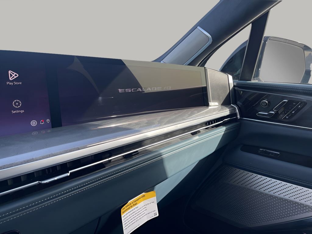 New 2025 Cadillac Escalade IQ Sport 2 image 39