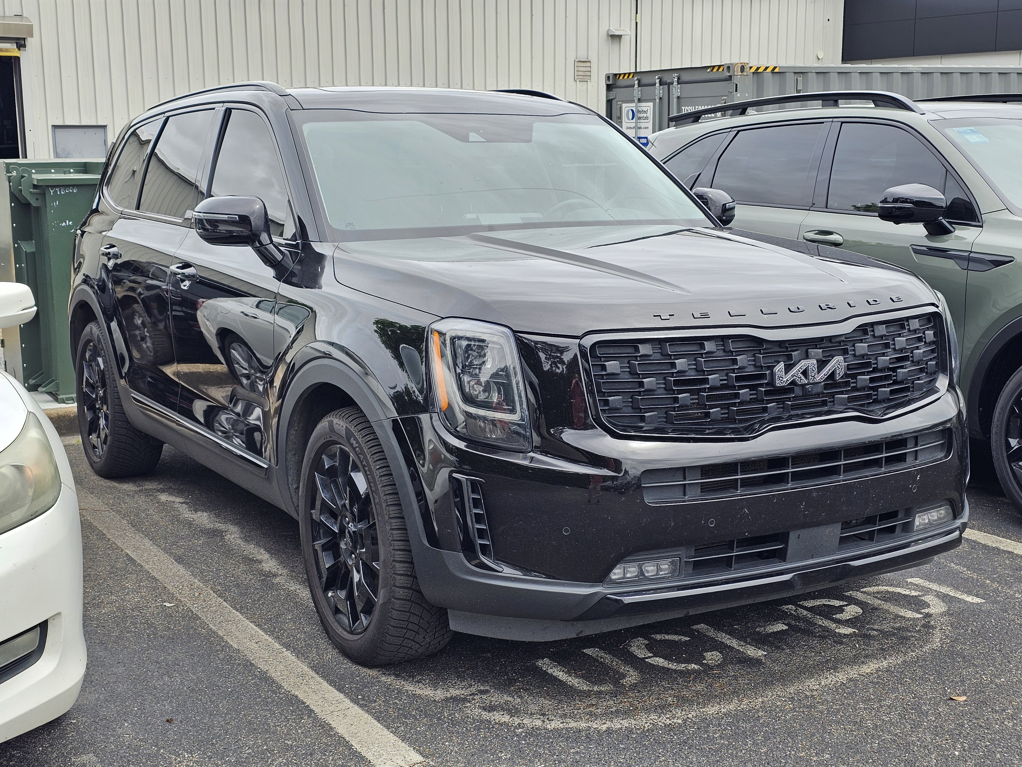 Used 2022 Kia Telluride SX w/ Nightfall Edition Package AWD/4WD image 5