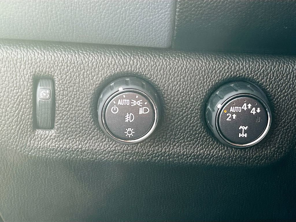 Used 2021 Chevrolet Colorado Z71 image 10