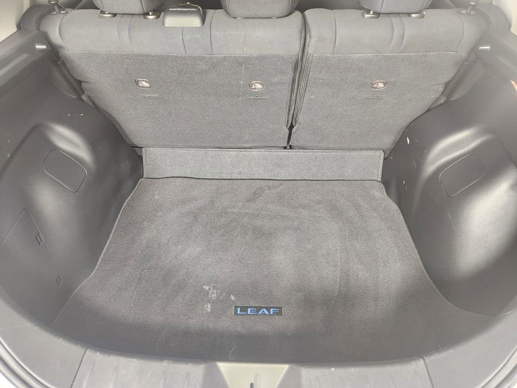 Certified 2024 Nissan Leaf SV Plus image 14