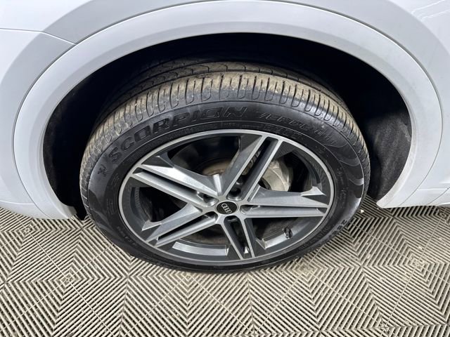 Used 2022 Audi Q5 e Premium Plus w/ Premium Plus Package image 10