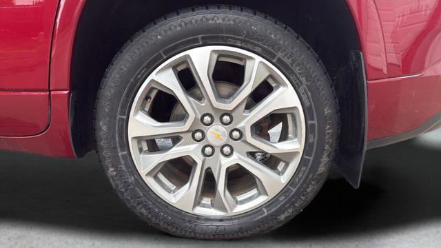 Used 2021 Chevrolet Traverse Premier AWD/4WD image 28
