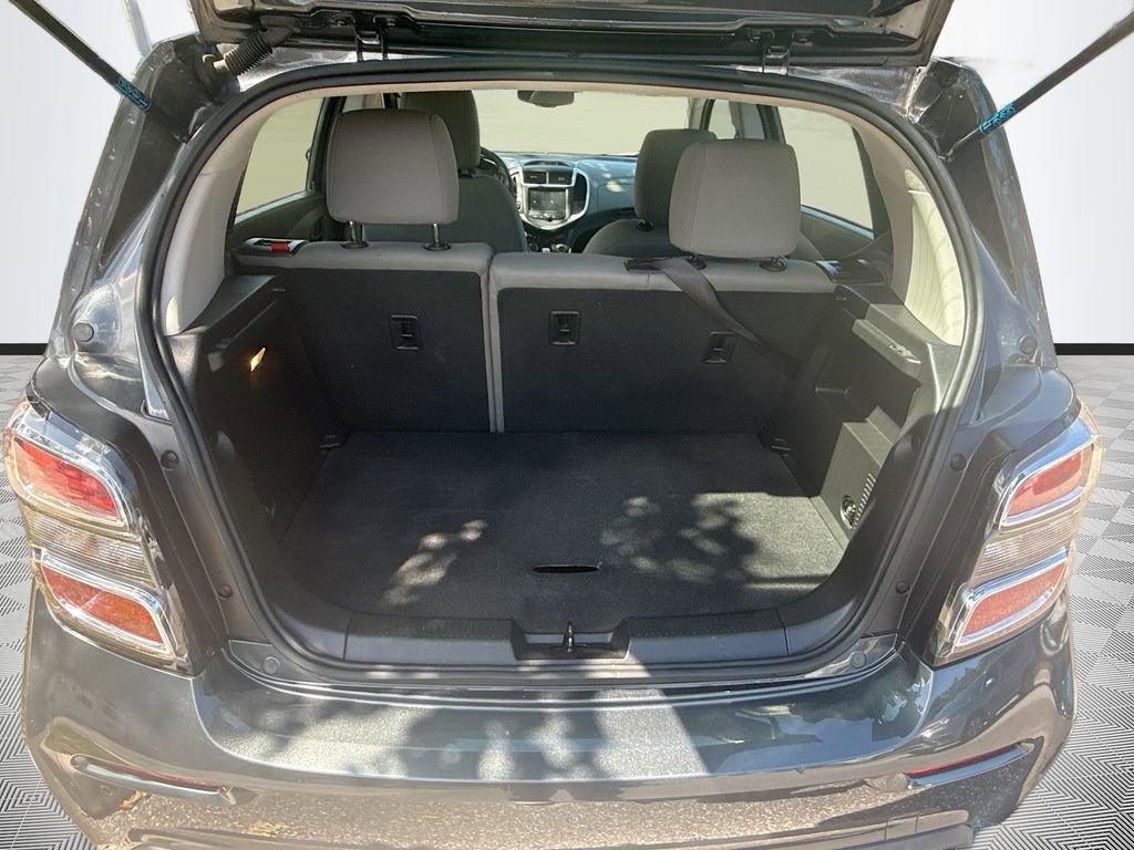 Used 2020 Chevrolet Sonic LT FWD image 26