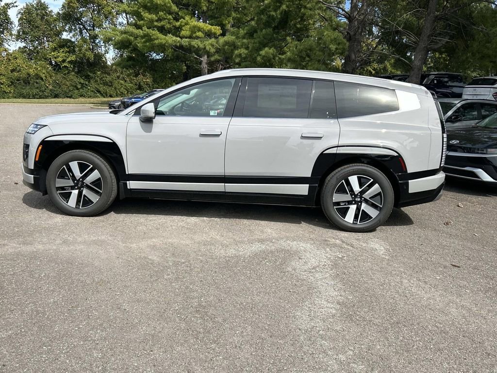 New 2026 Hyundai Ioniq 9 SEL image 4