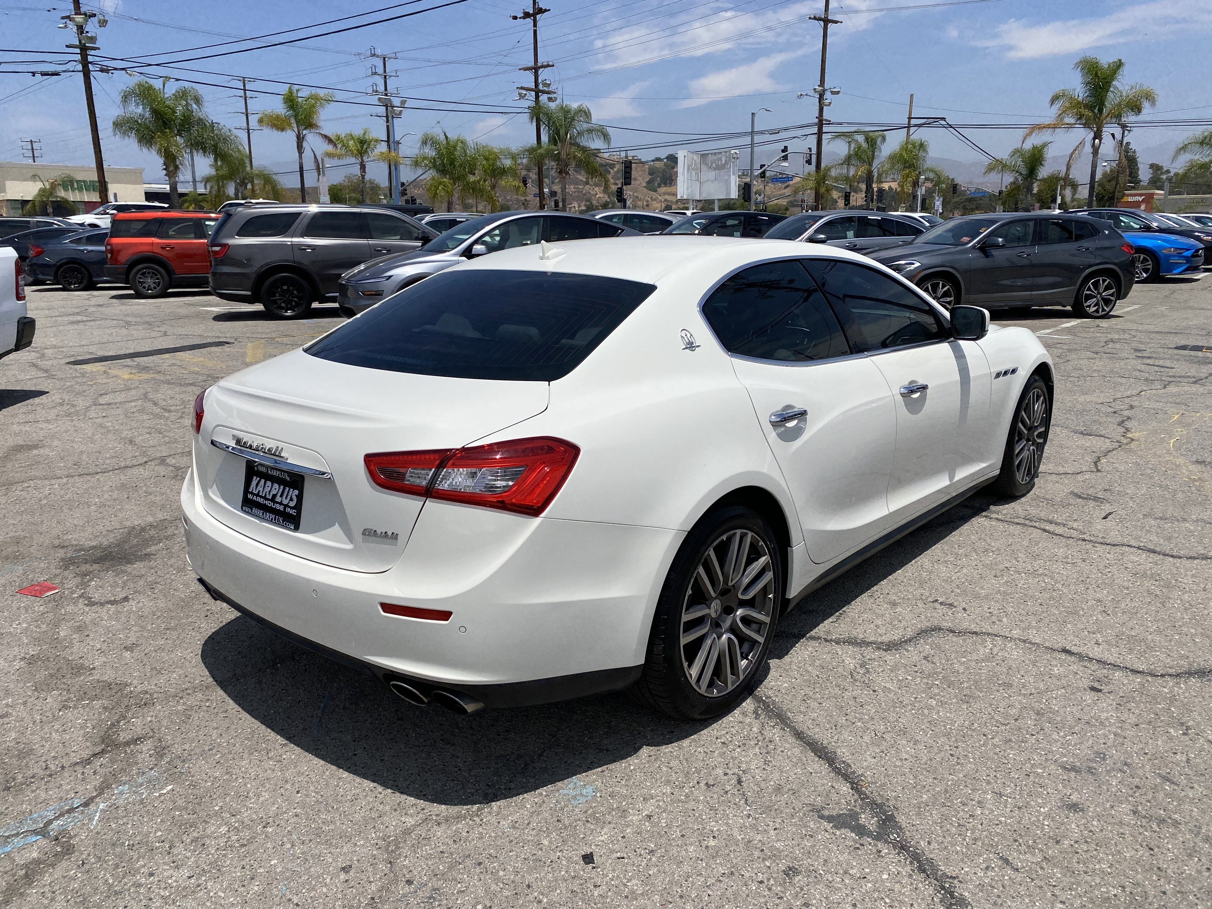 Used 2016 Maserati Ghibli RWD image 8