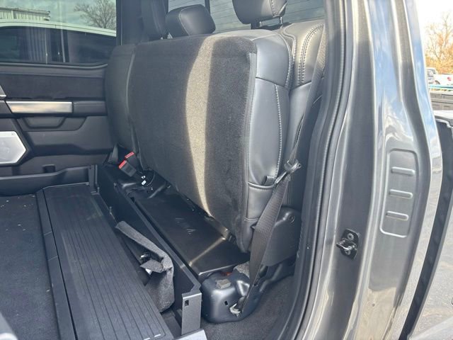 Used 2025 Ford F350 Platinum image 25