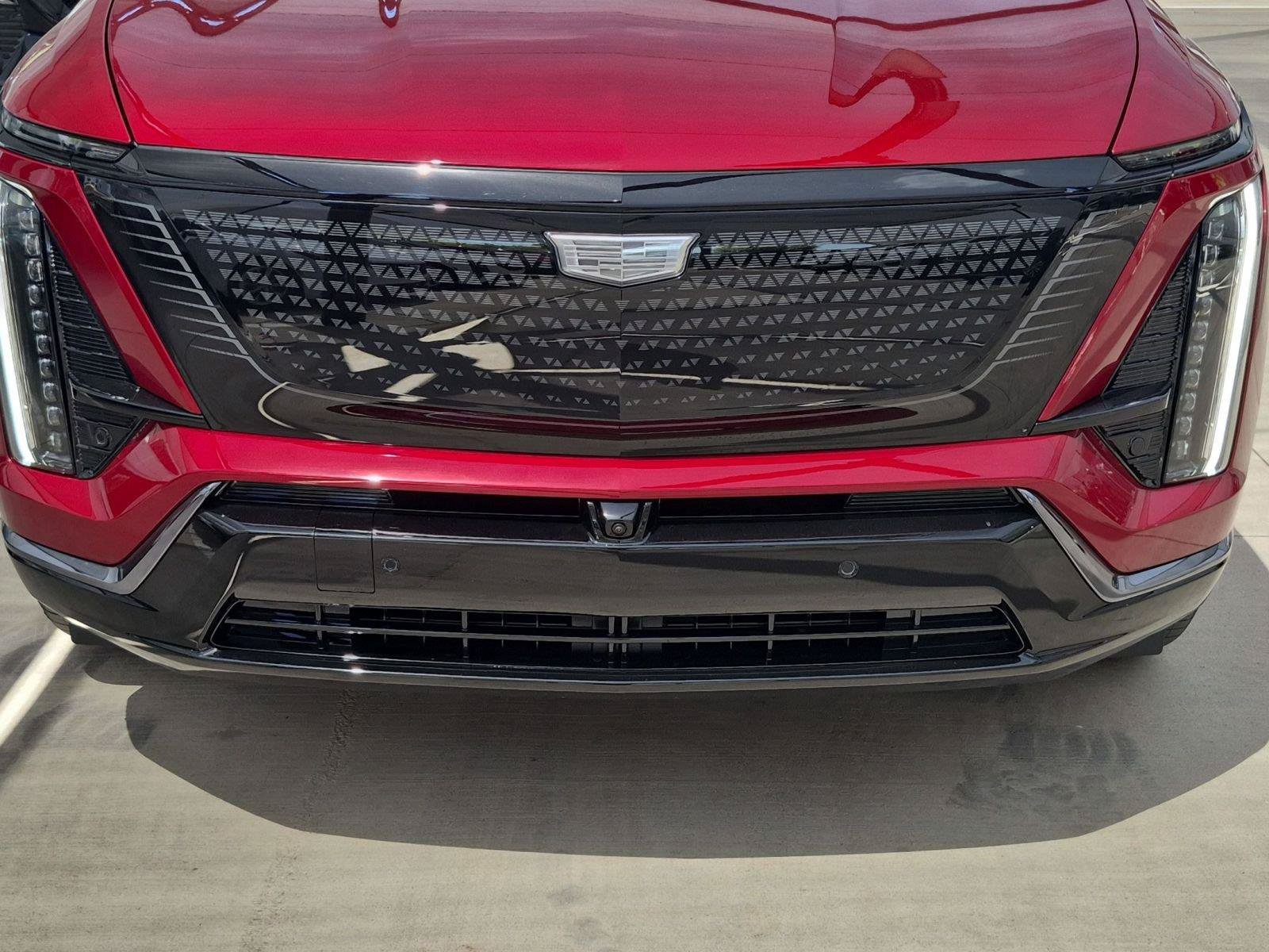 New 2027 Cadillac Vistiq Sport w/ LPO, Floor Liner Package AWD/4WD image 6