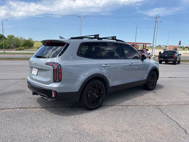 Used 2024 Kia Telluride EX X-Line AWD/4WD image 5