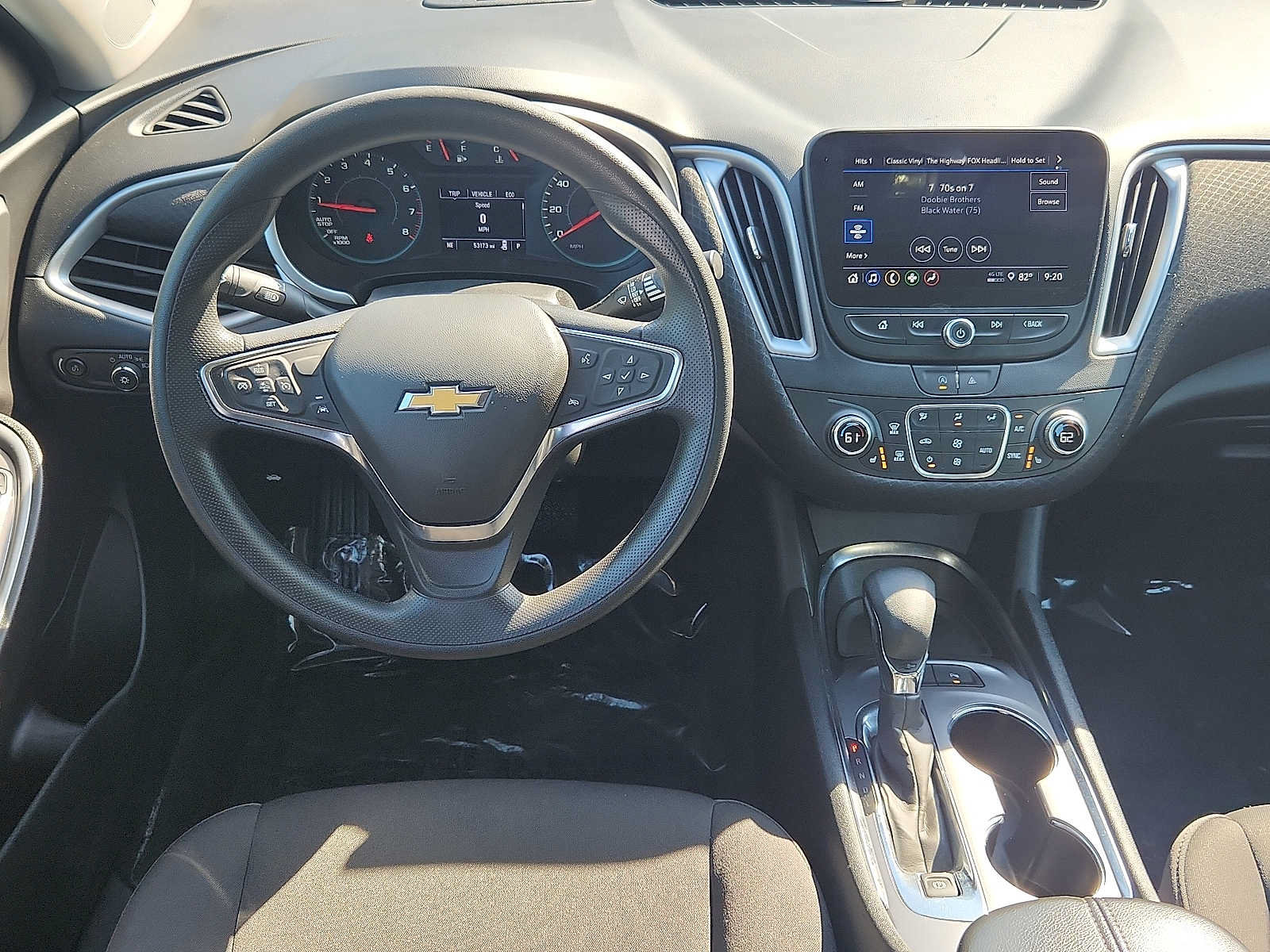 Used 2024 Chevrolet Malibu LT FWD image 11