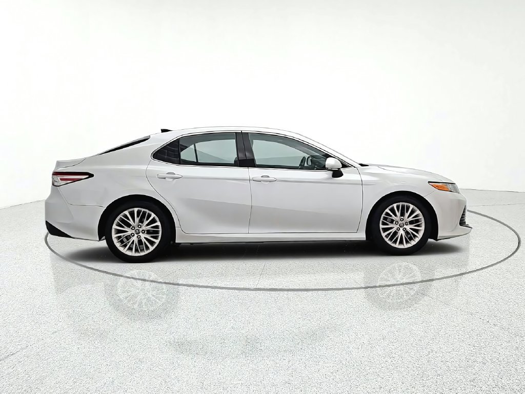 Used 2018 Toyota Camry XLE w/ Audio Package FWD image 8