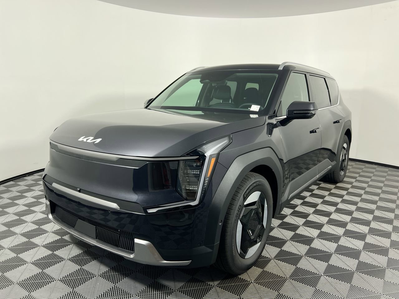 New 2026 Kia EV9 Light RWD image 9