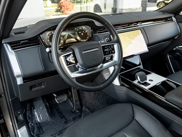 Used 2024 Land Rover Range Rover SE AWD/4WD image 16