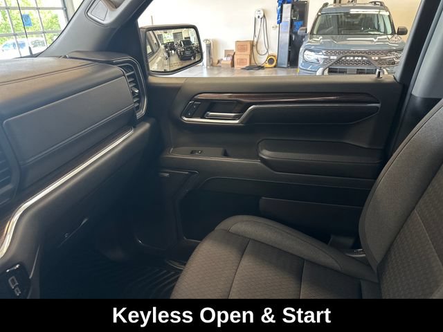 Used 2024 Chevrolet Silverado 1500 LT Trail Boss w/ Convenience Package II AWD/4WD image 28