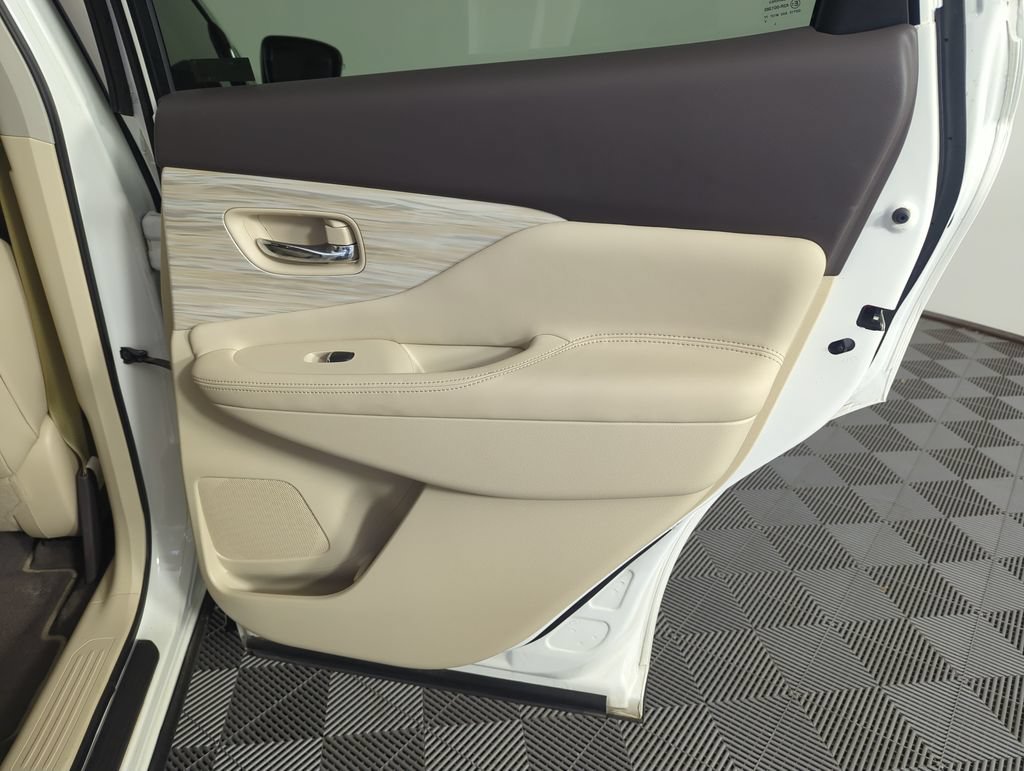 Used 2018 Nissan Murano SL FWD image 30