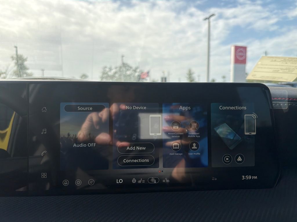 New 2026 Nissan Kicks SR w/ SR Premium Package image 34