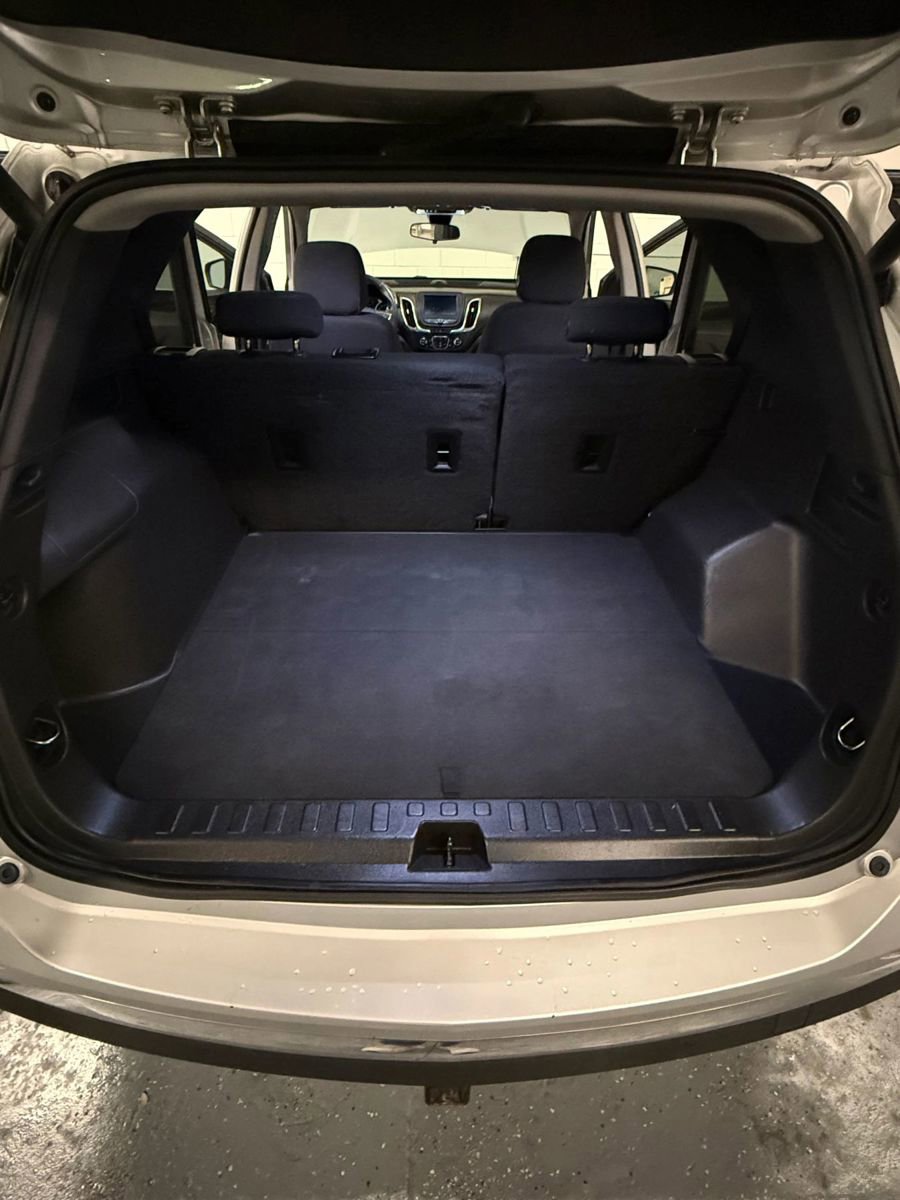 Used 2020 Chevrolet Equinox LT image 17