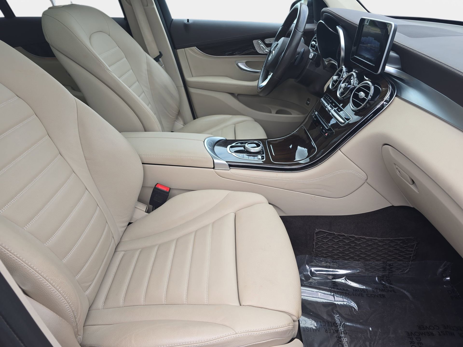 Used 2019 Mercedes-Benz GLC 43 AMG 4MATIC image 10