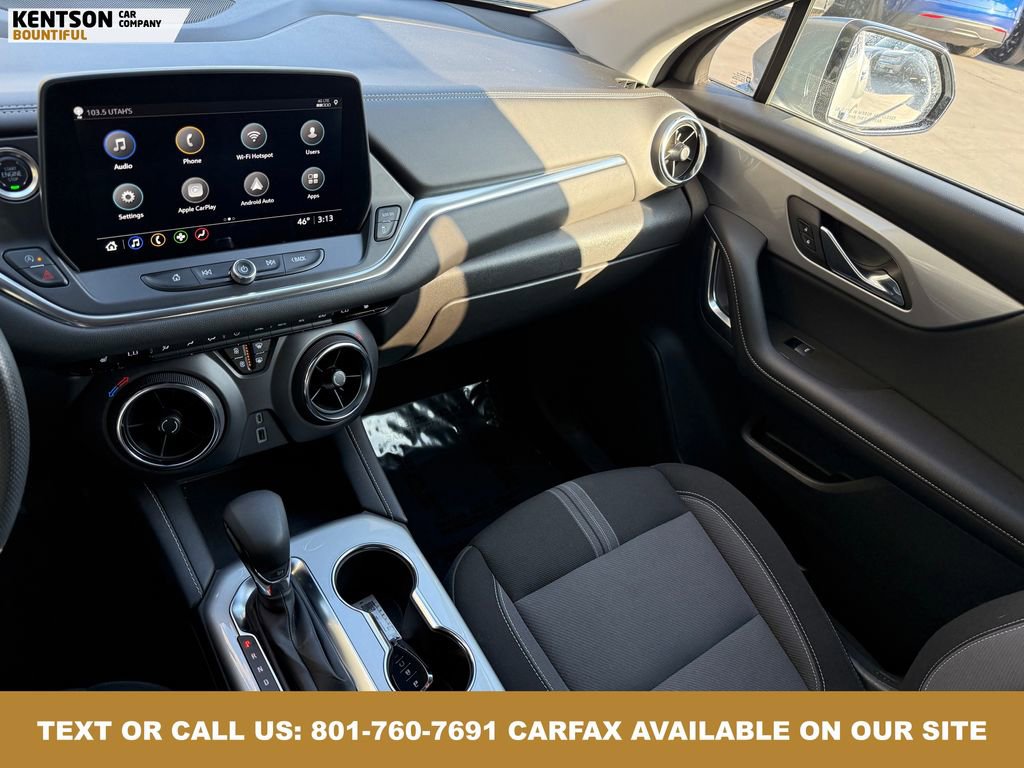 Used 2025 Chevrolet Blazer LT image 24