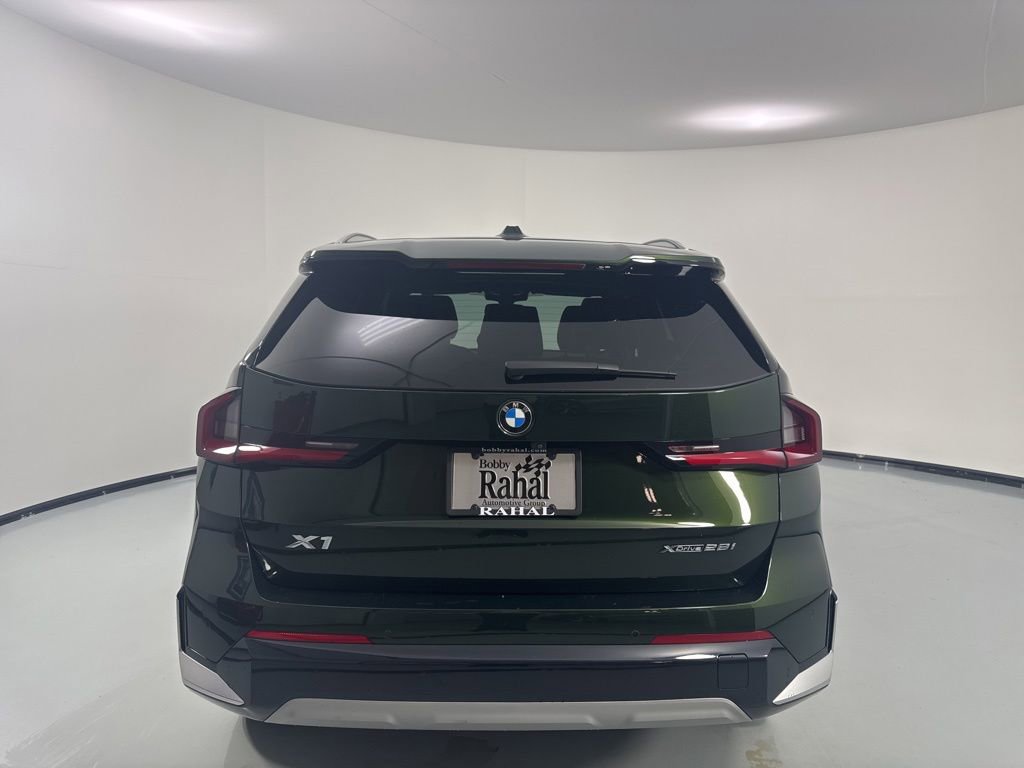 Certified 2023 BMW X1 xDrive28i w/ Convenience Package AWD/4WD image 6