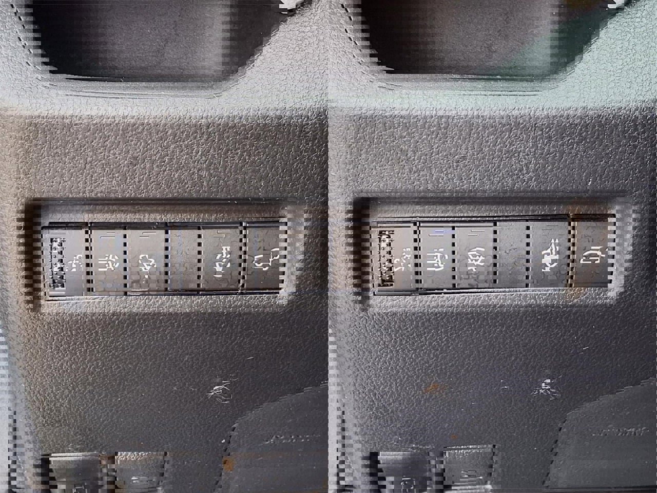 Used 2022 Toyota RAV4 XLE w/ Convenience Package image 17