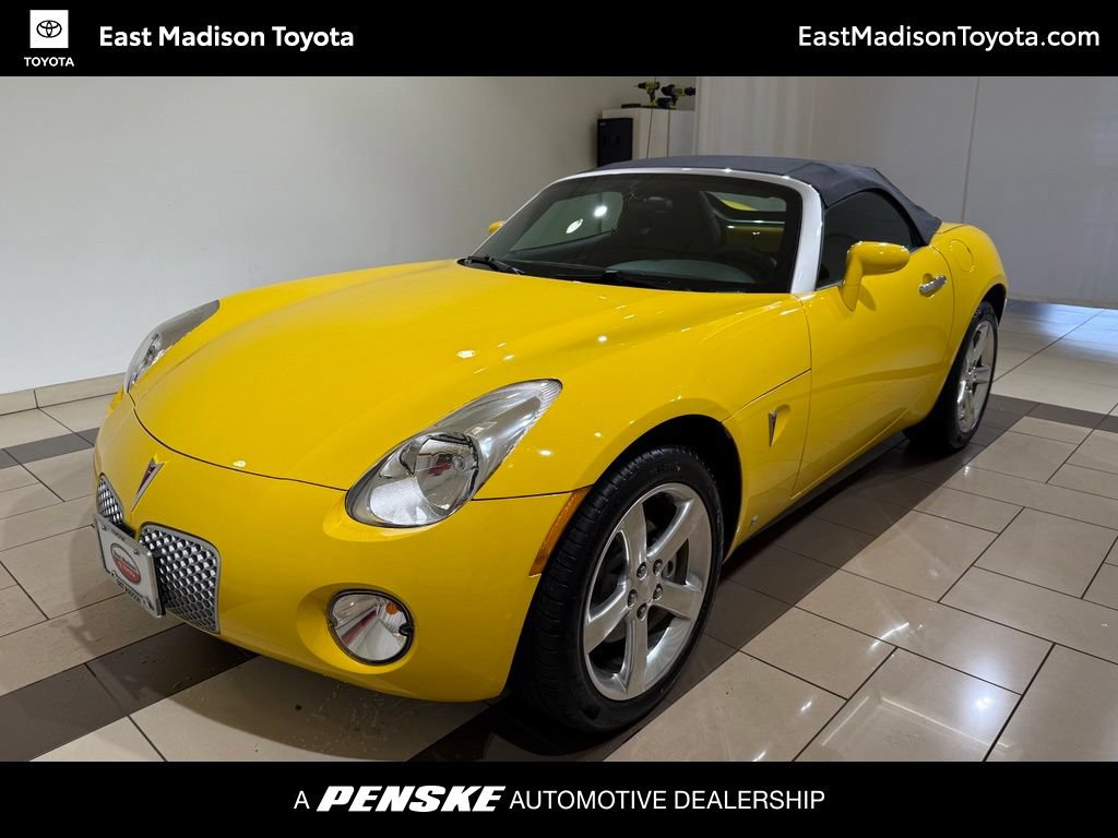 Used 2007 Pontiac Solstice Convertible w/ Preferred Package
