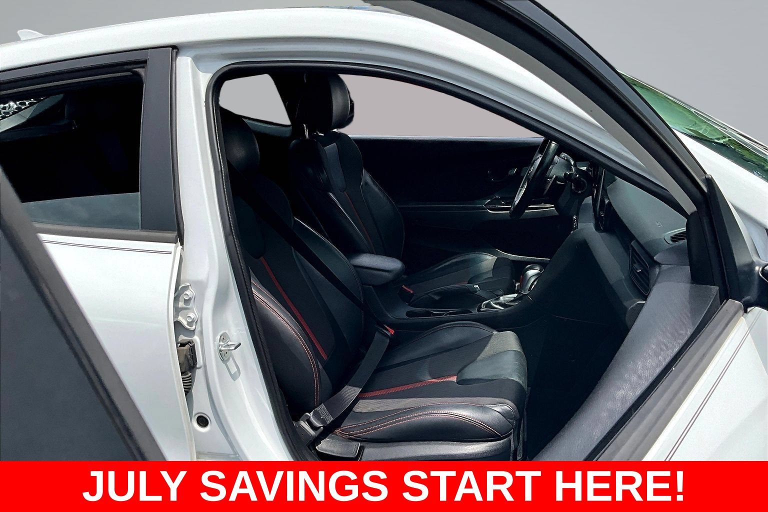 Used 2019 Hyundai Veloster Turbo FWD image 31