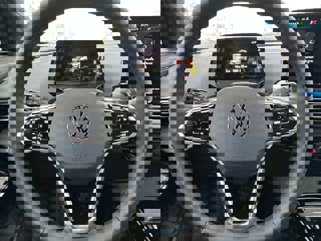 New 2025 Volkswagen ID.4 Pro image 41