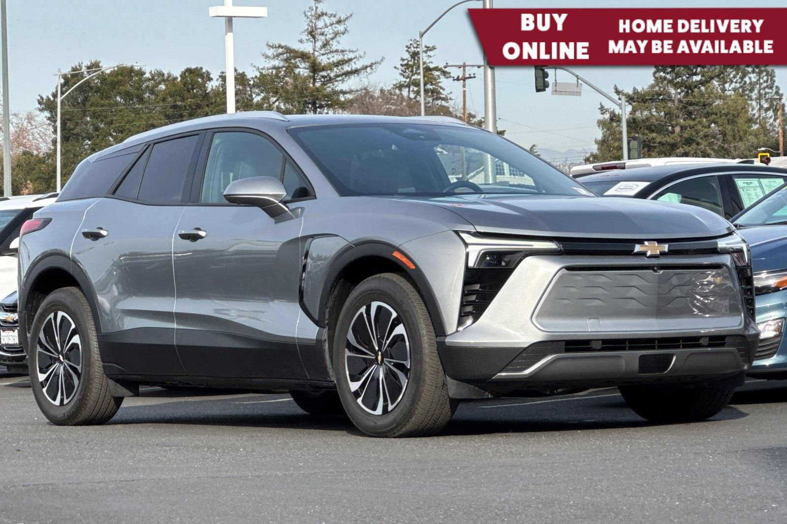 Used 2024 Chevrolet Blazer EV LT image 1