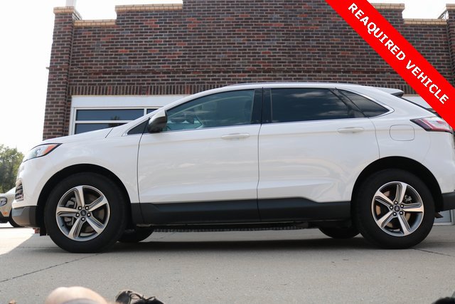 Used 2022 Ford Edge SEL w/ Convenience Package image 3
