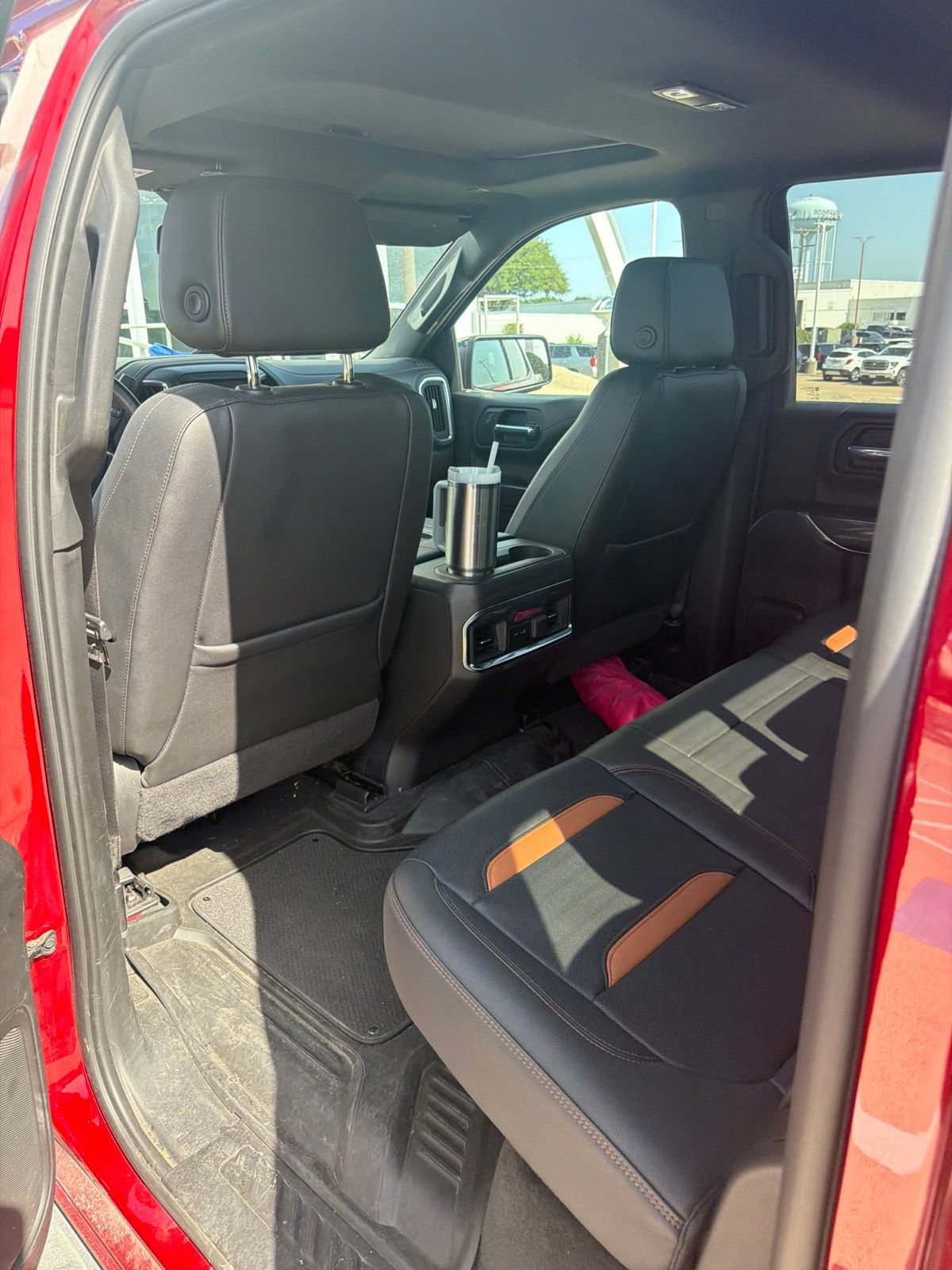 Used 2022 GMC Sierra 1500 AT4 w/ AT4 Premium Package AWD/4WD image 11