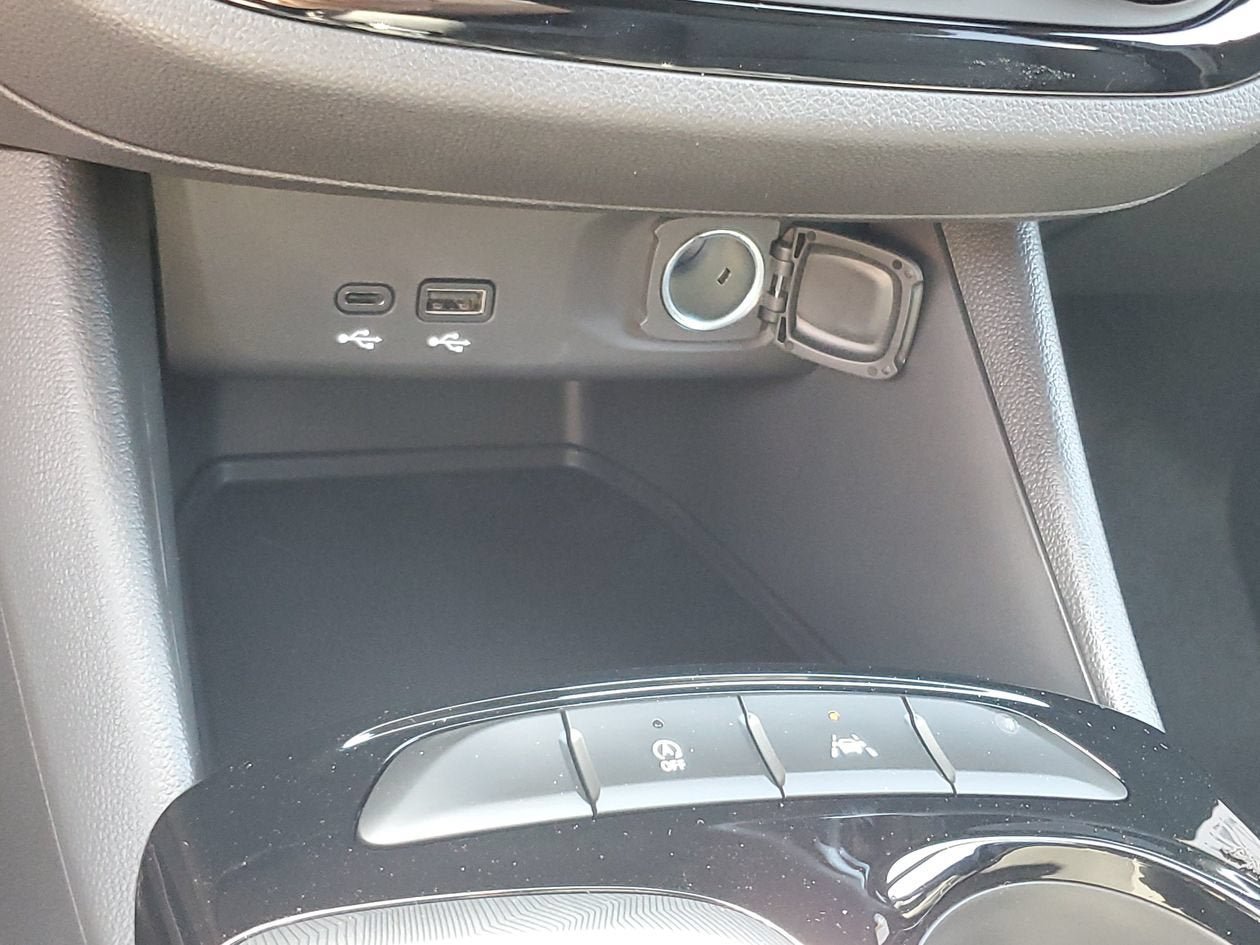 New 2026 Buick Envista Sport Touring w/ Convenience I Package FWD image 23