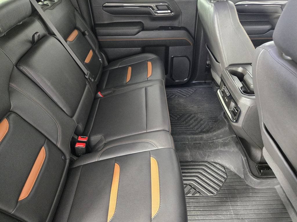 Used 2023 GMC Sierra 1500 AT4 w/ AT4 Premium Package AWD/4WD image 34