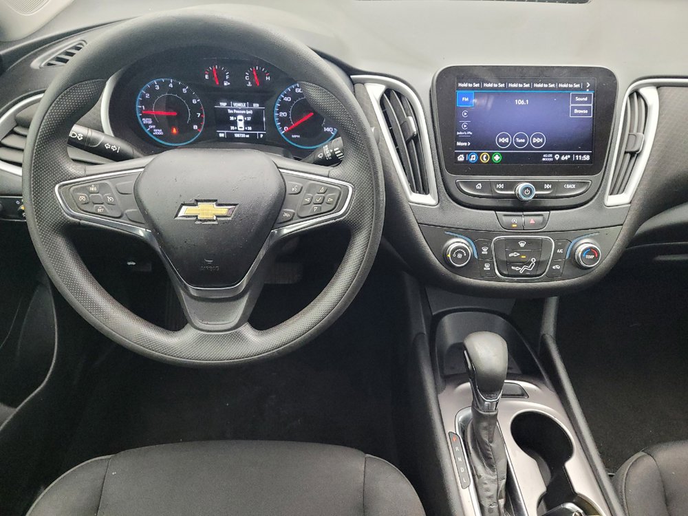 Used 2021 Chevrolet Malibu LS FWD image 22