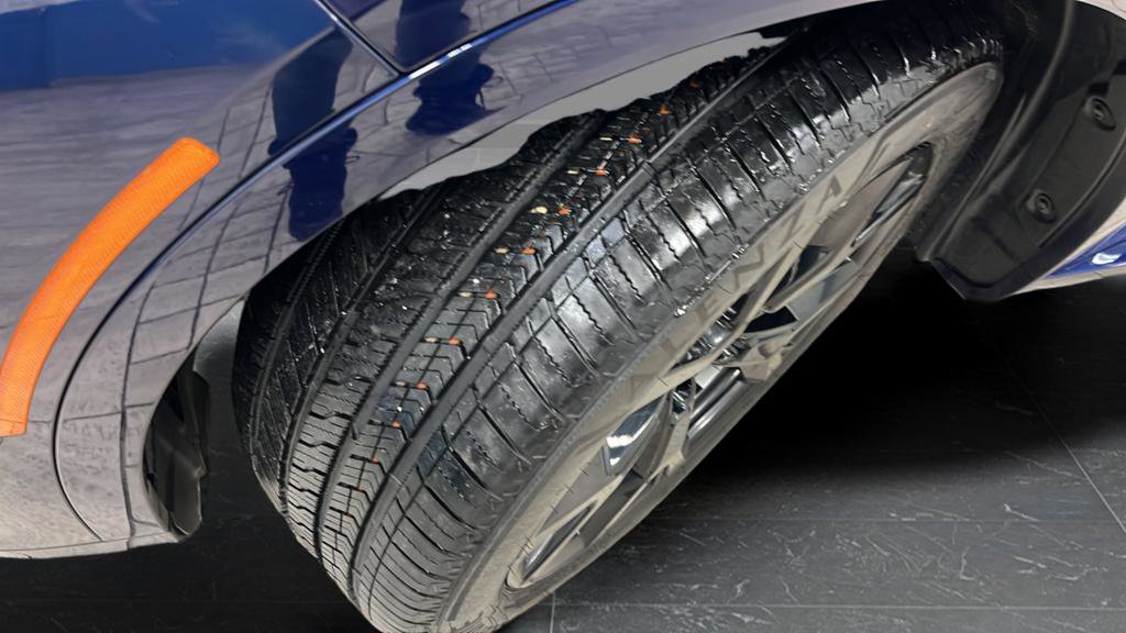 Used 2022 BMW X7 xDrive40i w/ Premium Package image 40