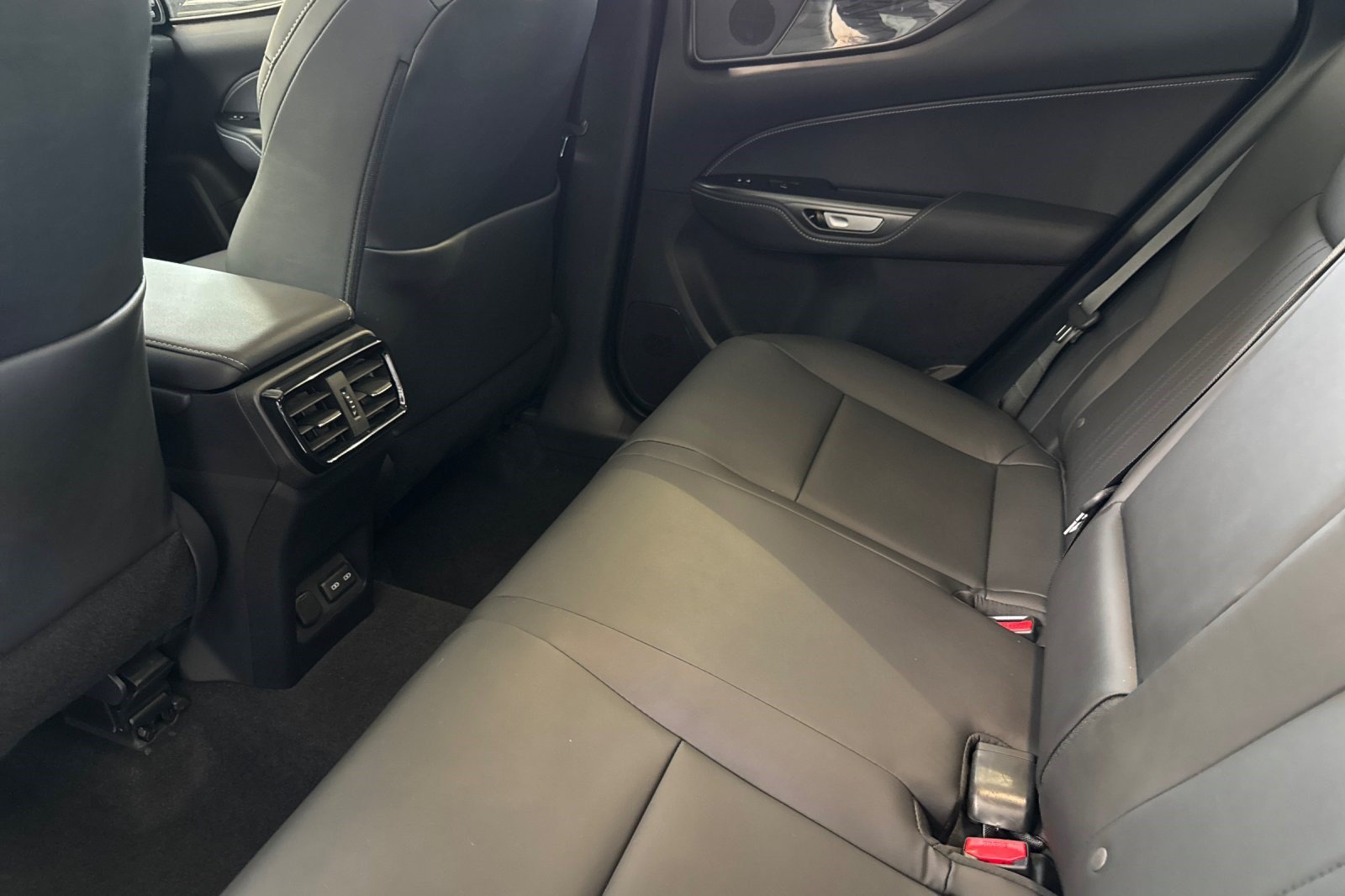 Certified 2026 Lexus NX 350h AWD w/ Accessory Package (2T) image 15