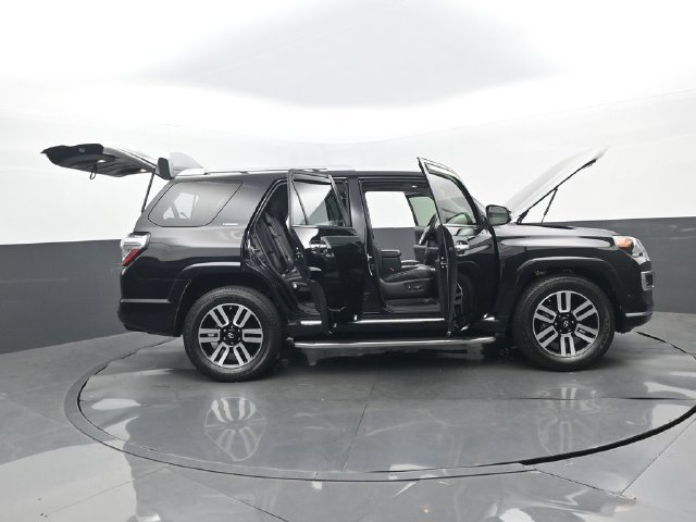 Used 2014 Toyota 4Runner Limited RWD image 30