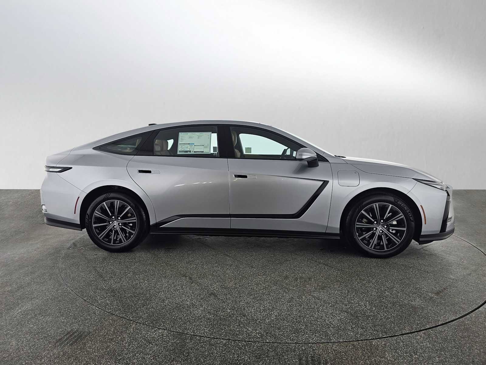 New 2026 Lexus ES 350e FWD image 2