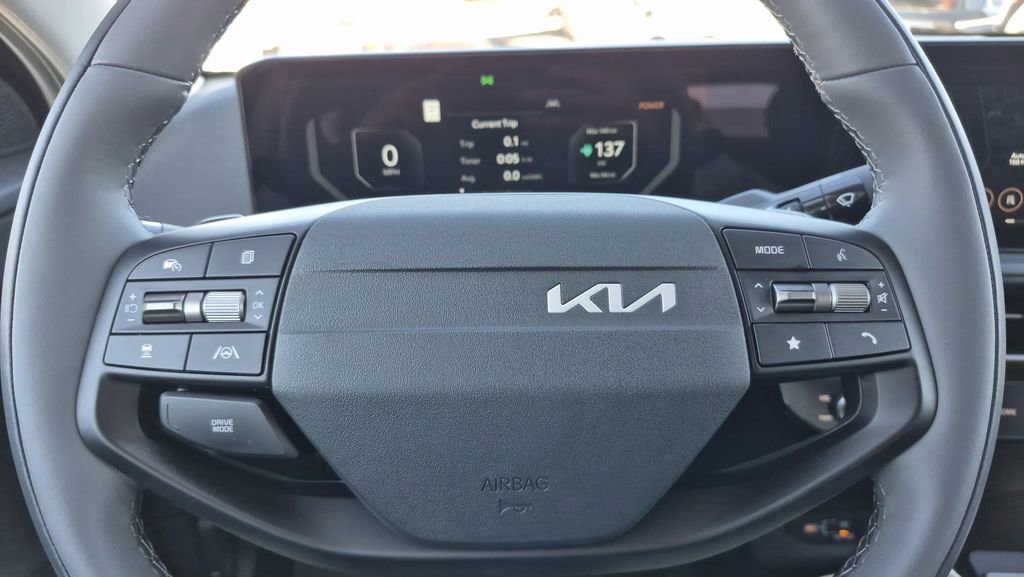 New 2025 Kia EV6 Light image 18