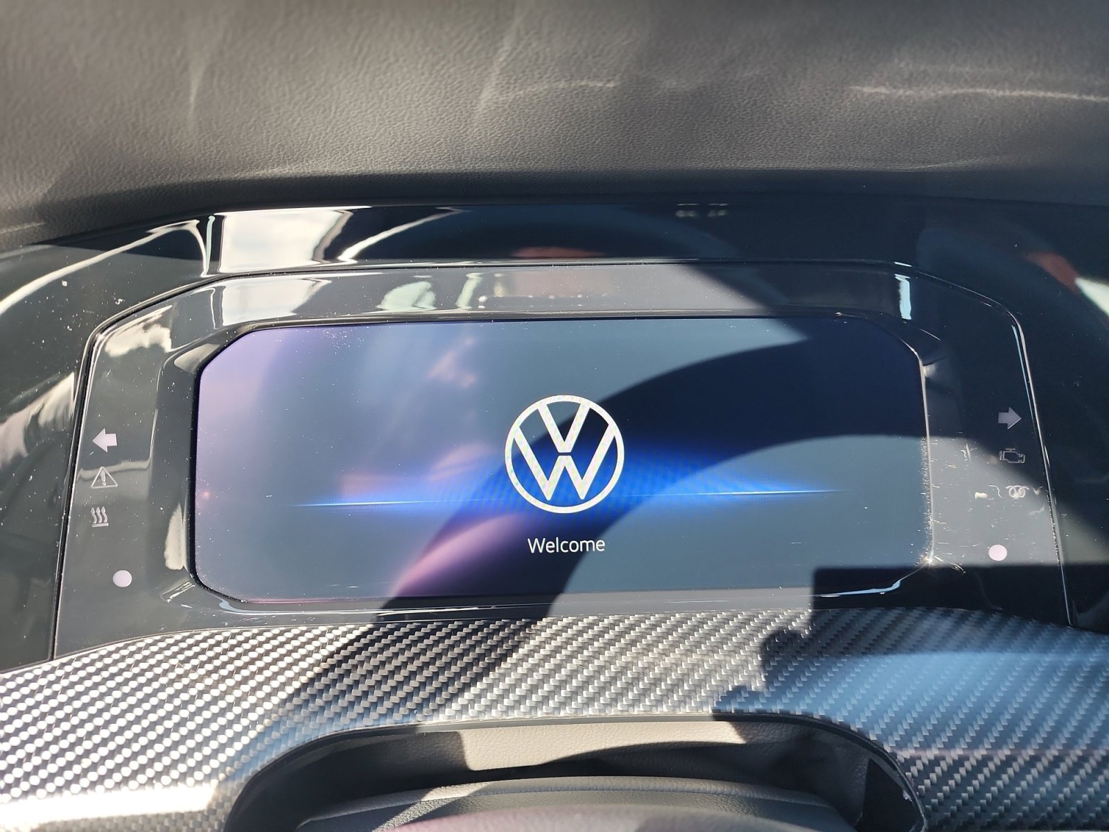 Certified 2025 Volkswagen Golf R Black Edition w/ Euro Stye Package image 11