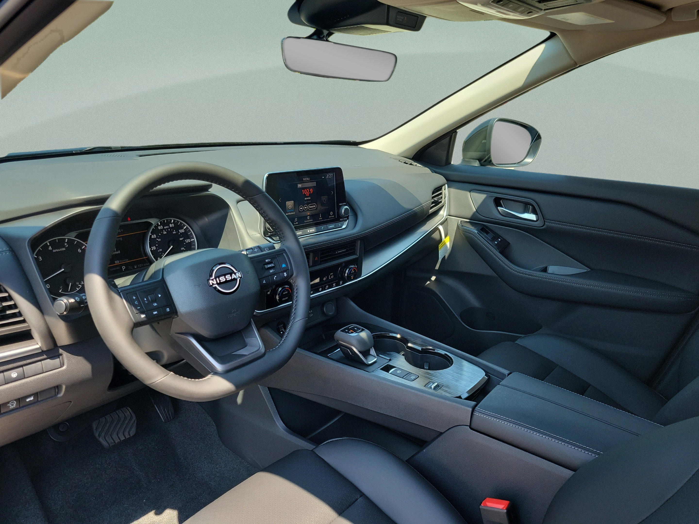 New 2026 Nissan Rogue Dark Armor FWD image 16