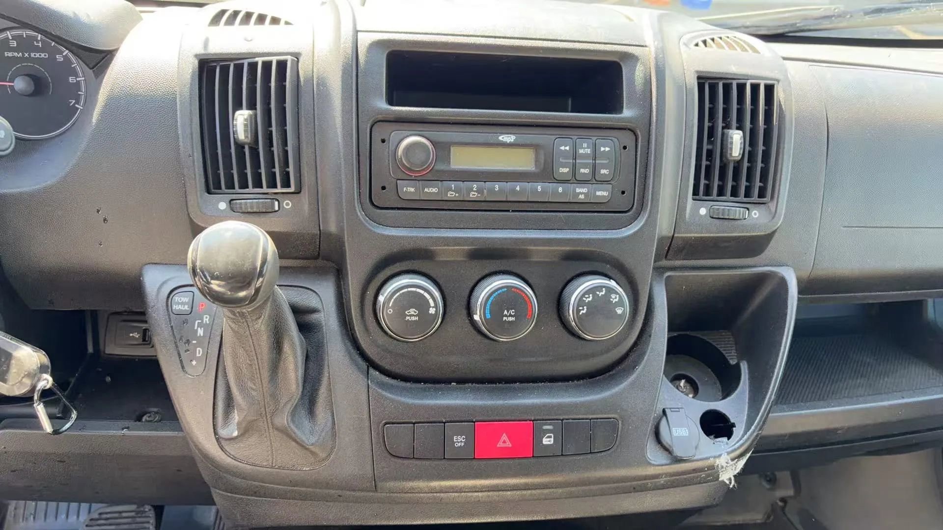 Used 2017 RAM ProMaster 2500 FWD image 7