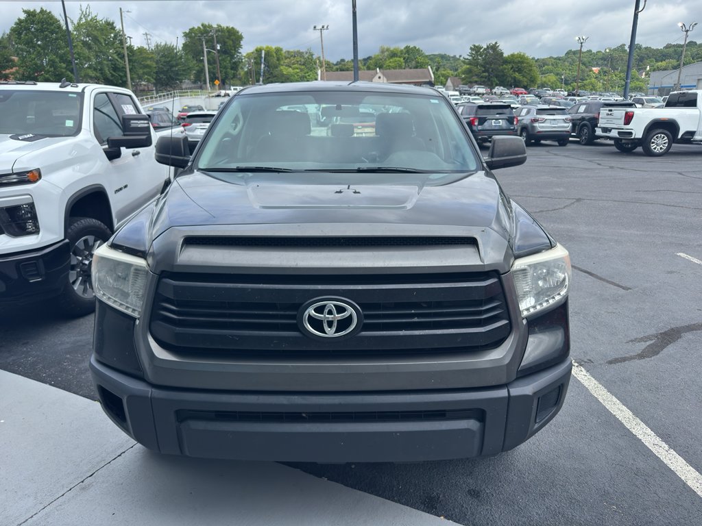 Used 2017 Toyota Tundra SR RWD image 2