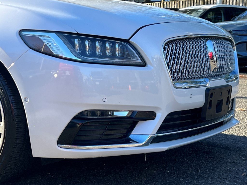Used 2019 Lincoln Continental Reserve image 7