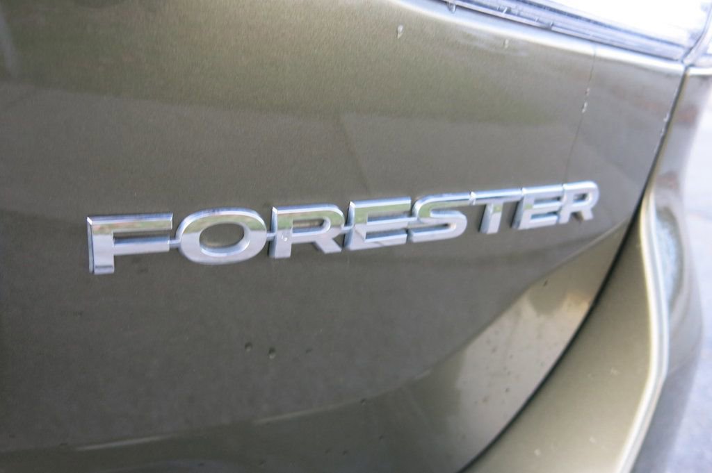 Used 2022 Subaru Forester Touring w/ Popular Package #3 image 10