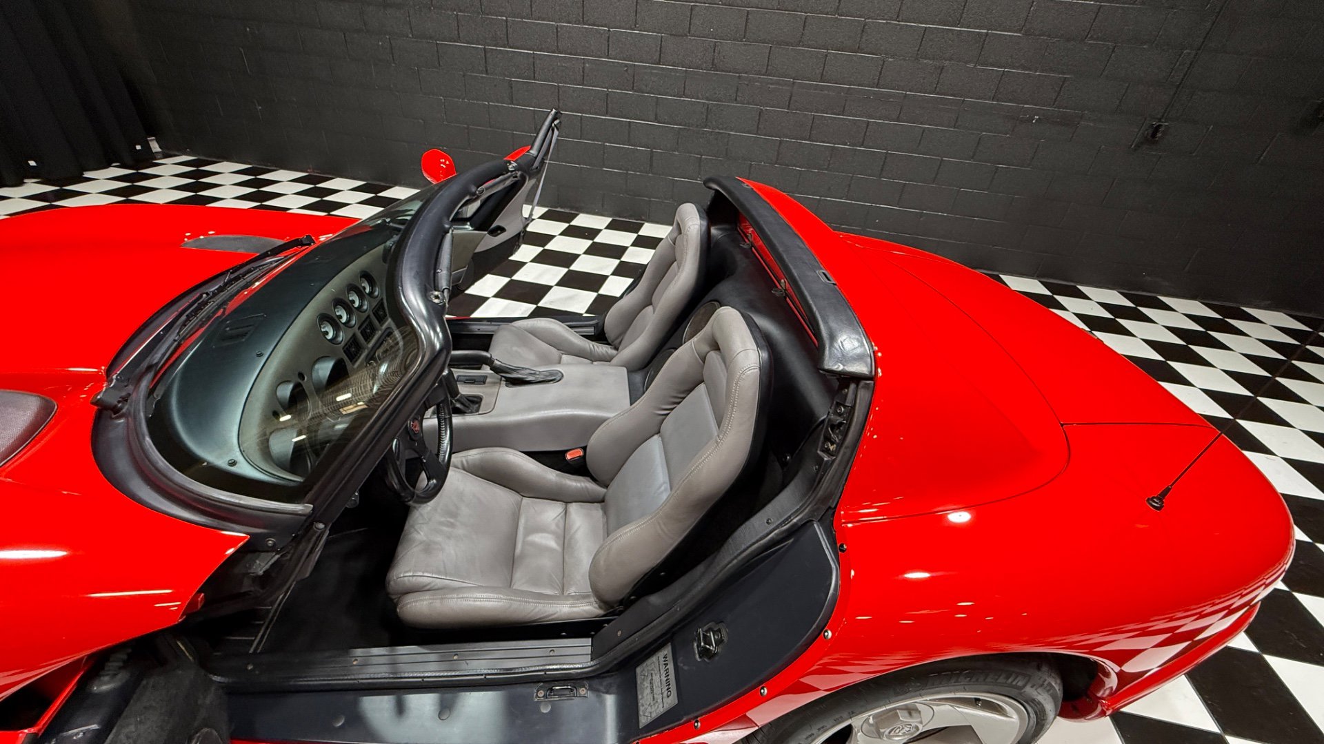 Used 1992 Dodge Viper RT/10 image 65