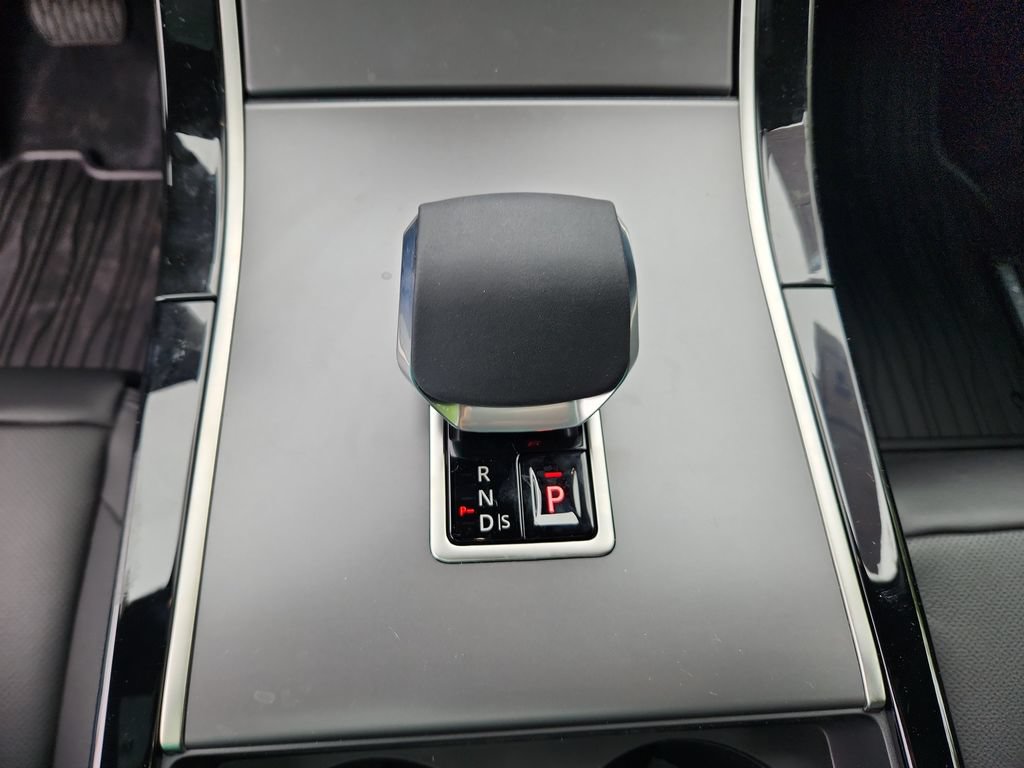 New 2026 Land Rover Range Rover Velar S AWD/4WD image 16