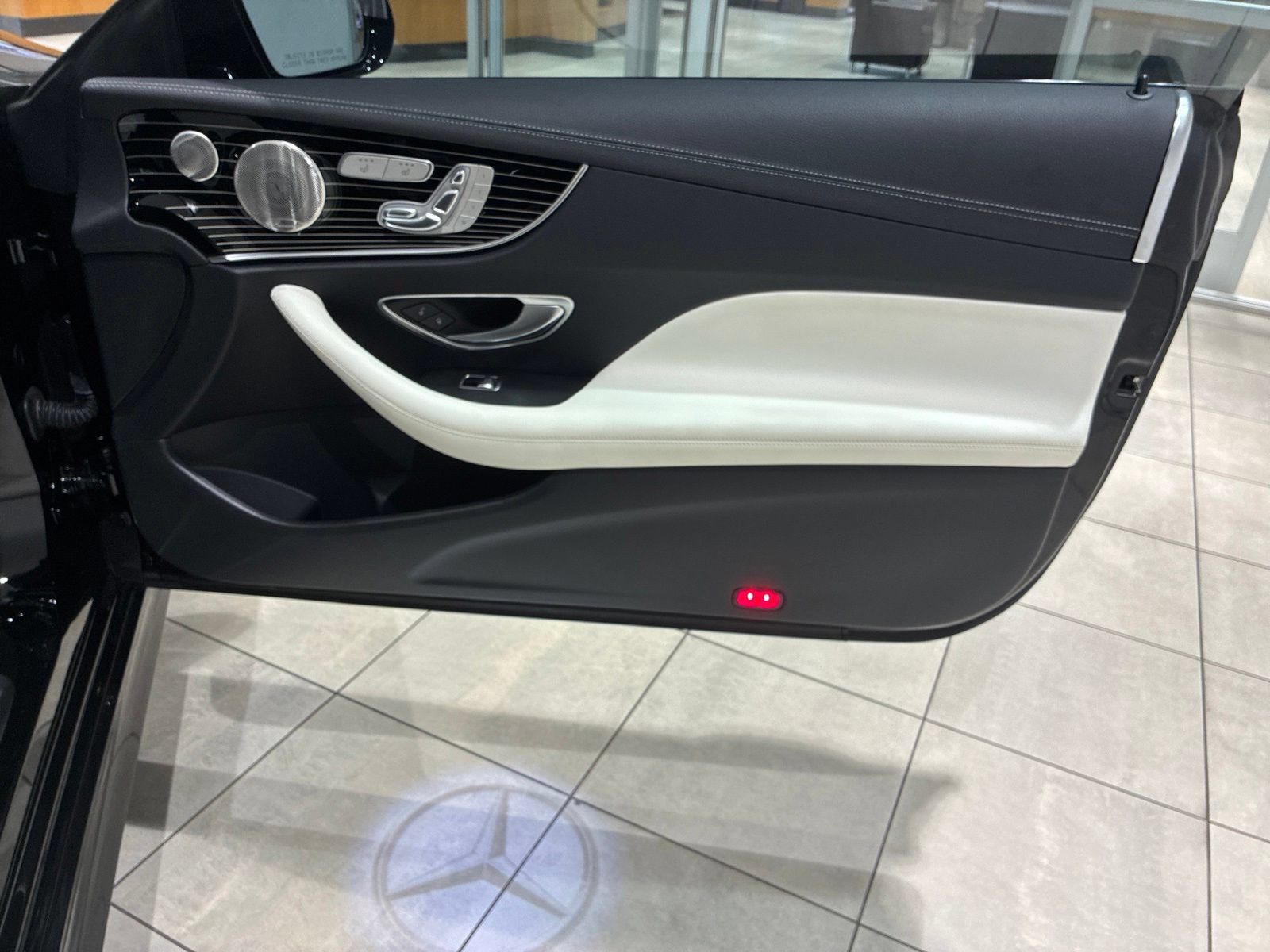 Used 2022 Mercedes-Benz E 450 4MATIC Coupe image 29
