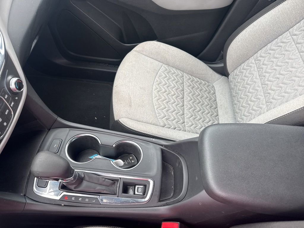 Used 2024 Chevrolet Equinox LT image 39