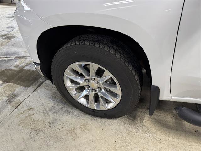 Certified 2021 Chevrolet Silverado 1500 LTZ w/ LTZ Premium Package AWD/4WD image 9